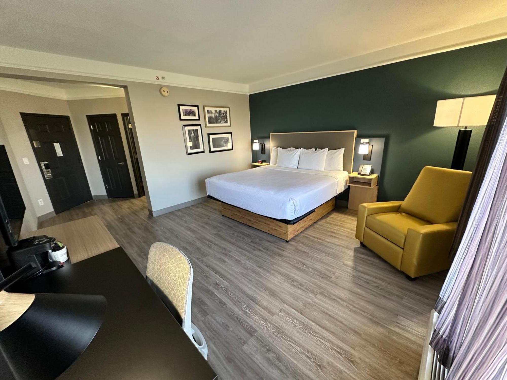 Hotel La Quinta By Wyndham Dallas South Arlington